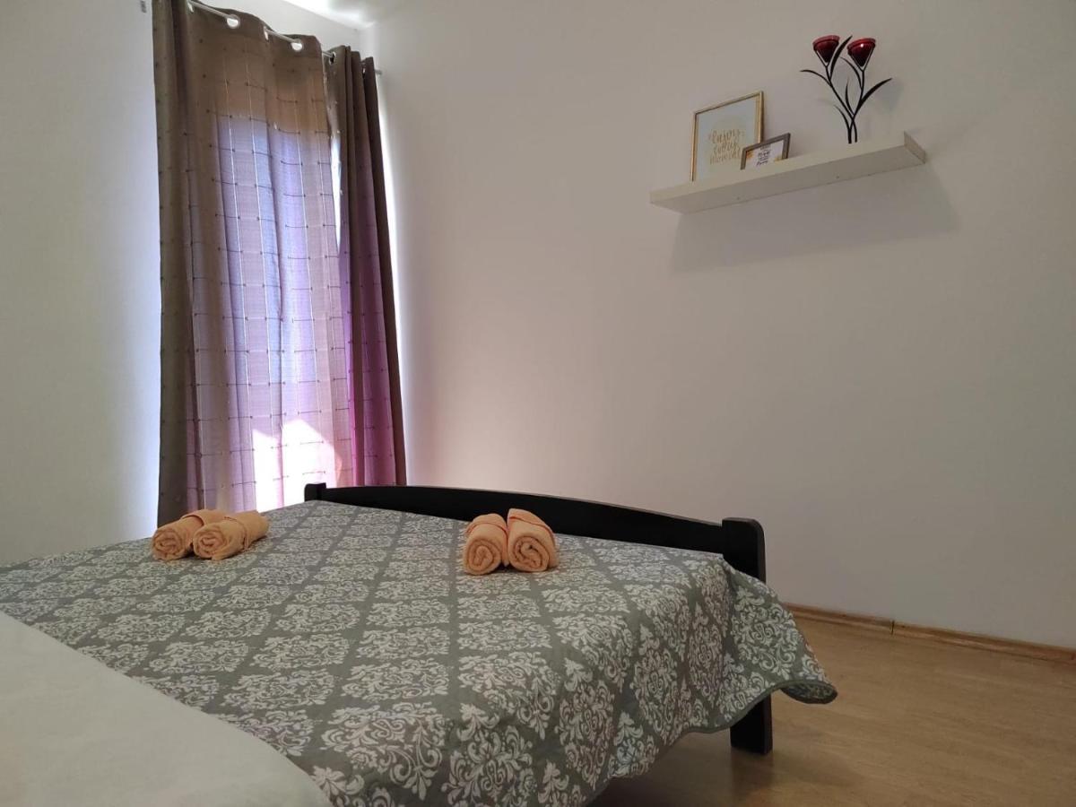 Apartman Memories โตรกีร์ ภายนอก รูปภาพ