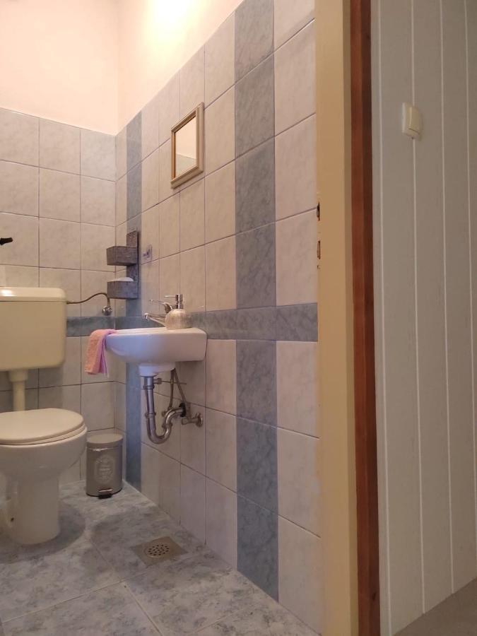 Apartman Memories โตรกีร์ ภายนอก รูปภาพ